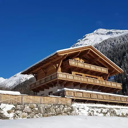 Panoramasuite By Interhome Flattach